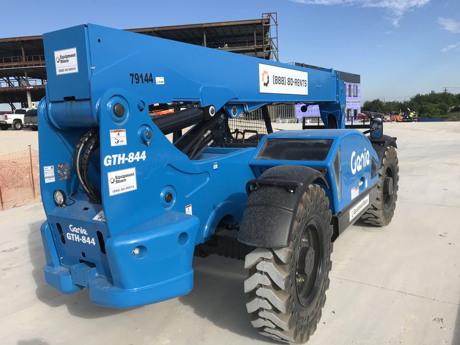 2020 GENIE GTH-844