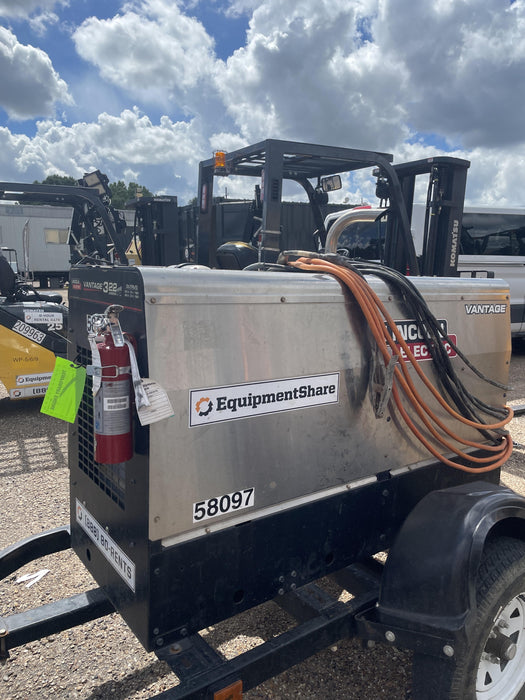 2019 Lincoln Electric Vantage 322 Welder Ready-Pak 3, Two wheel trailer, Fender and Light kit, Cable Rack