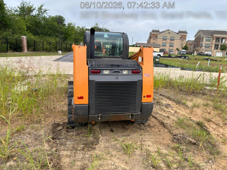 2021 CASE TR270B