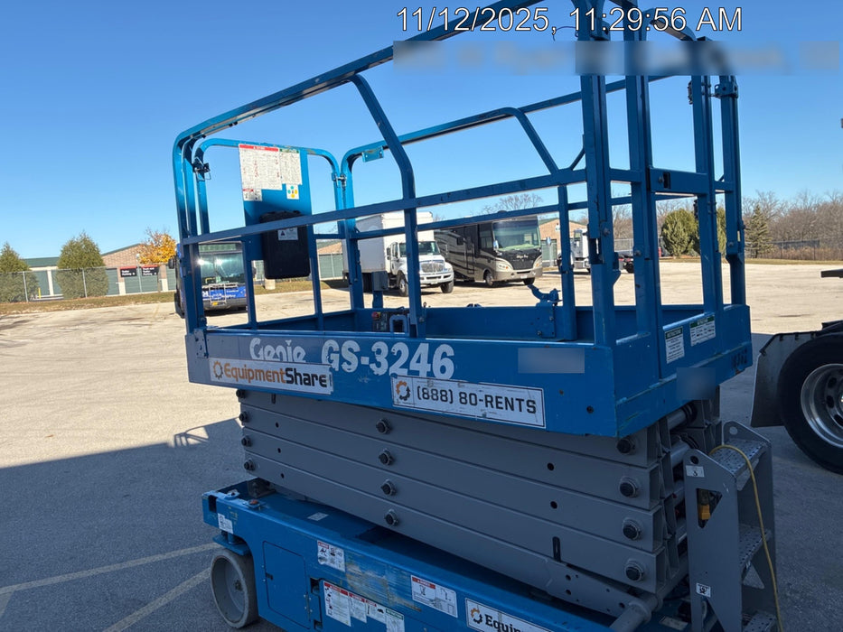 2018 Genie GS-3246 Genie GS-3246 w/Folding rails, Full height swing gate