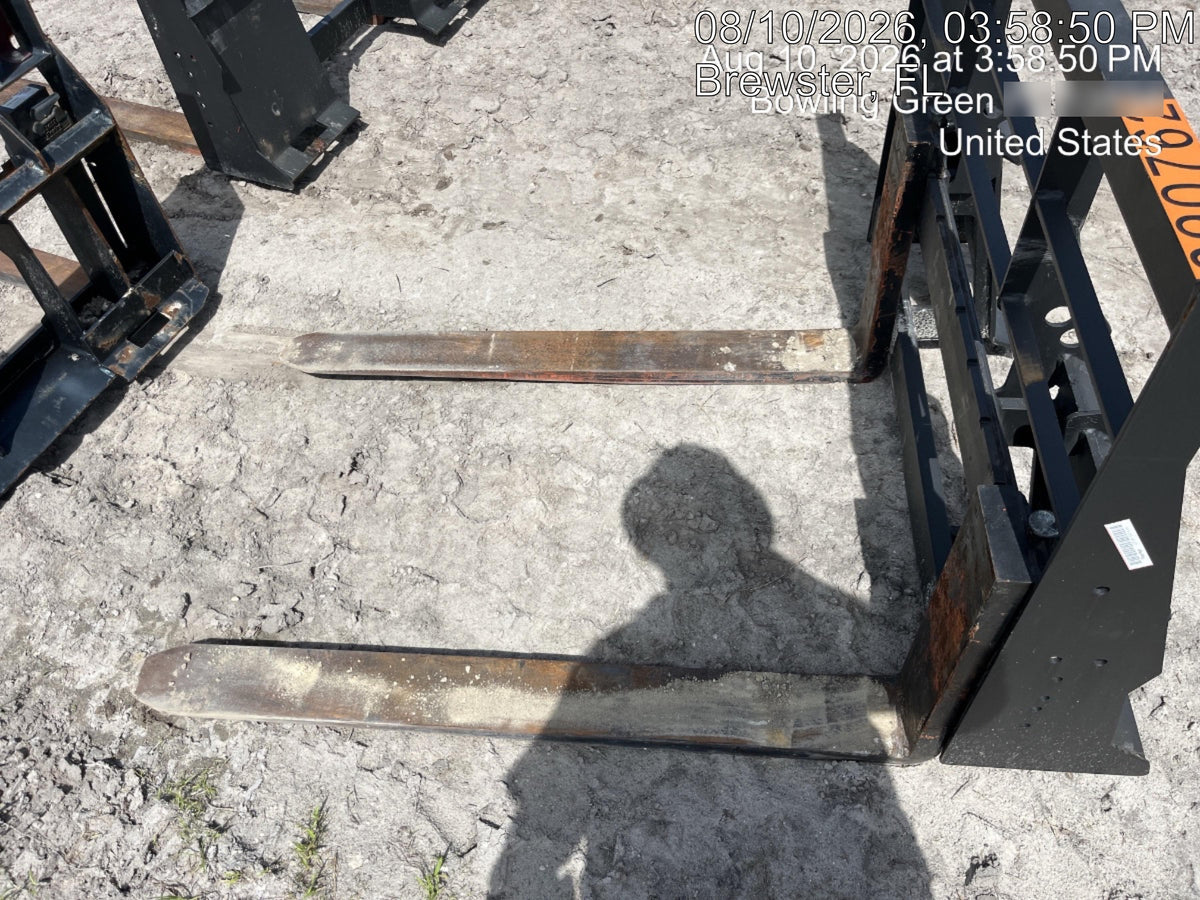 2026 ARROW MATERIAL HANDLING 72" Pallet Forks - Arrow