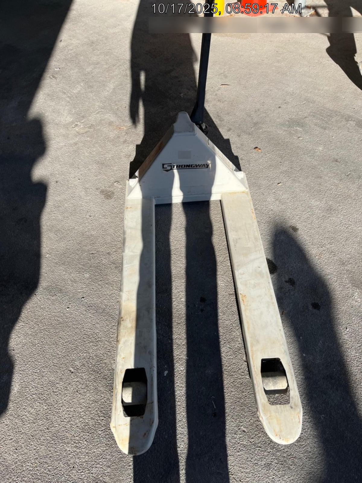 2023 STRONGWAY 4400 lb Pallet Jack