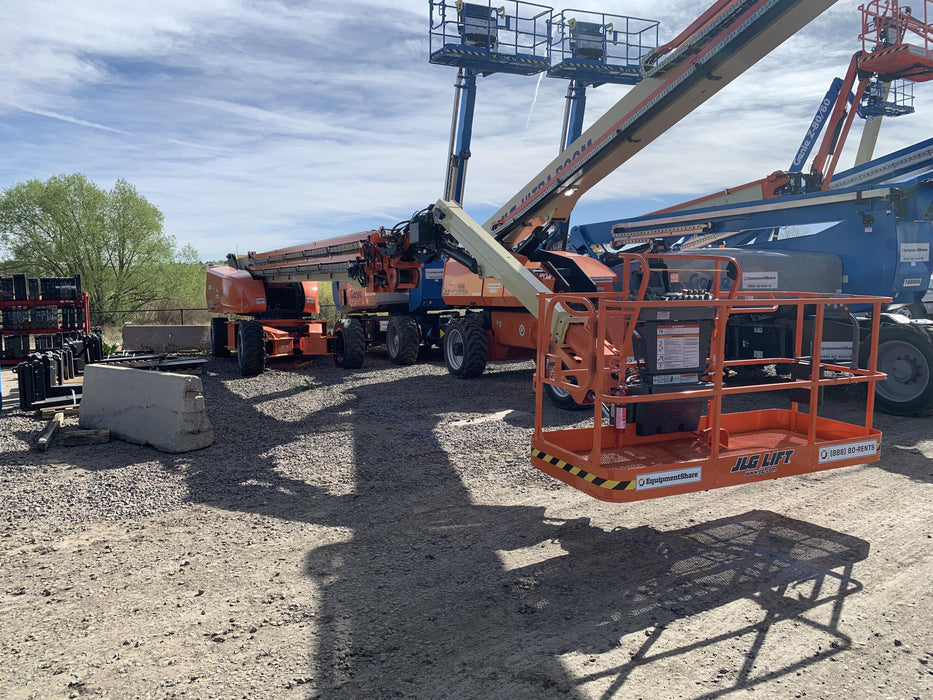 2022 JLG 1850SJ