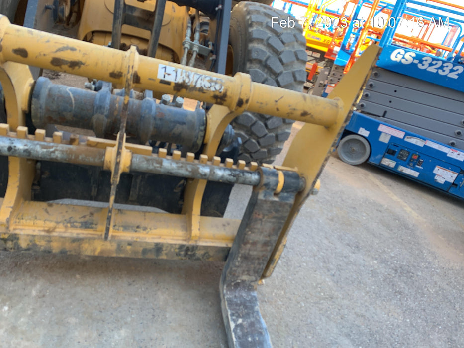 2020 JOHN DEERE 96" Loader Fork Carriage - John Deere