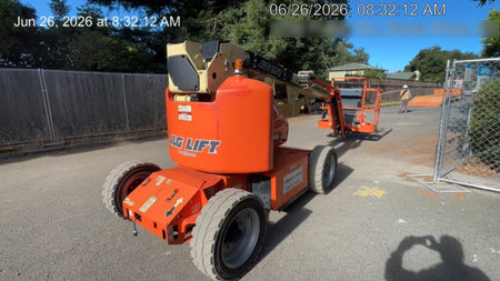 2019 JLG E450AJ