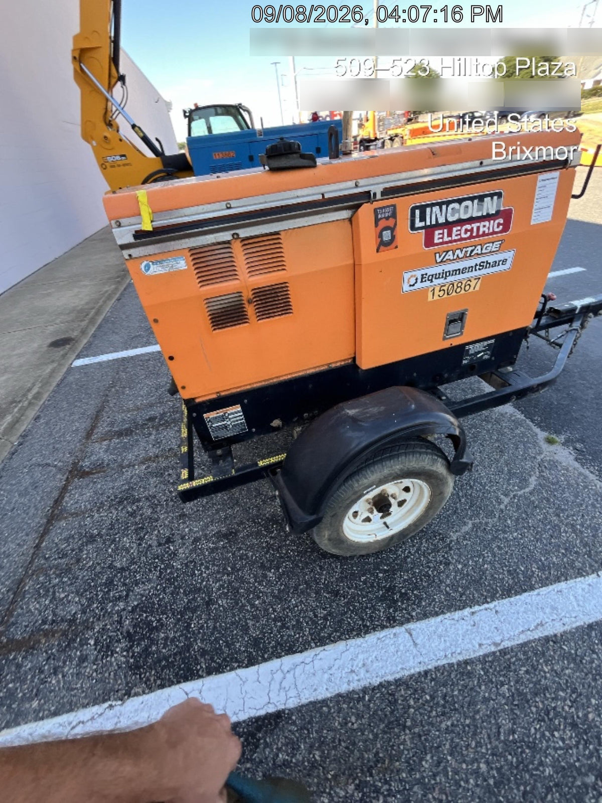 2021 Lincoln Electric Vantage 322 Vantage 322 Ready Pak 3 w/ Telematics & Decals, ORANGE (includes trailer, cable rack, fender light kit)