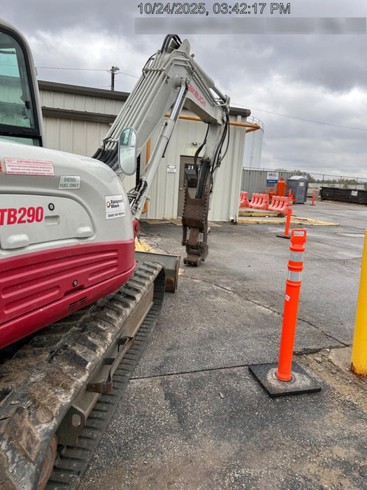 2019 Takeuchi TB290 Cab, AC, Rubber Tracks, Dozer Blade, Travel Alarm, Control Pattern Change Valve, Auxiliary Hydraulics w/18" Quick Coupler Bucket with teeth, 6.2 cu. ft. capacity/24" Quick Coupler Bucket with teeth, 8.6 cu. ft. capacity/36" Quick Coupler Bucket with teeth, 13.4 cu. ft. capacity, Quick Coupler, Hydraulic Thumb Installed