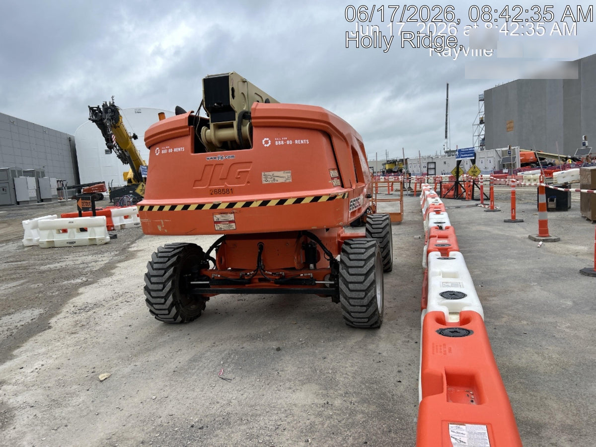 2022 JLG 660SJ