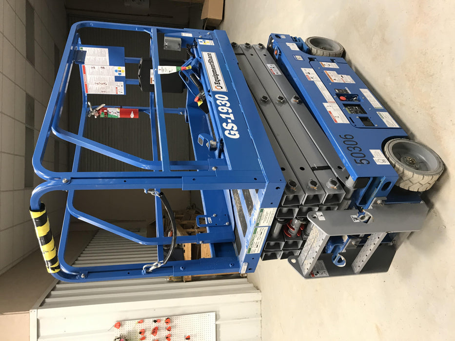 2019 Genie GS-1930 Fixed Rails with Chain Entry