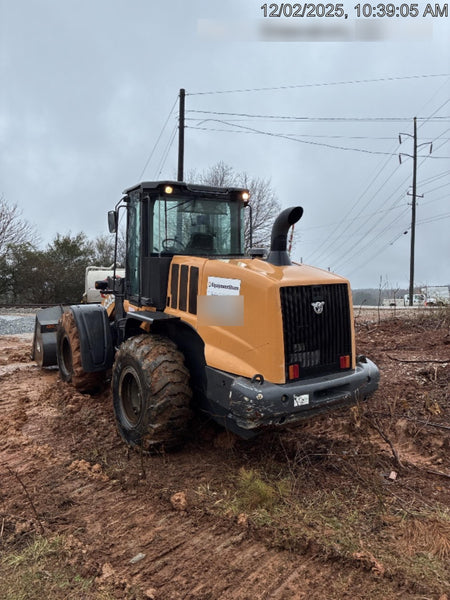 2018 Case 621G CLOSED CAB, 1 FUNCTION, JRB 416 STYLE HYD COUPLER