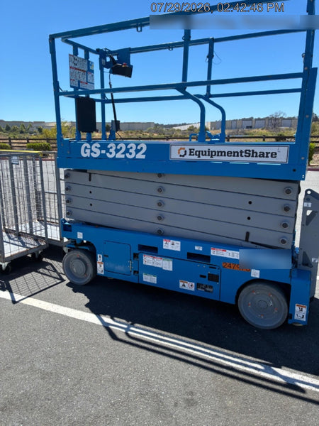 2022 GENIE GS-3232