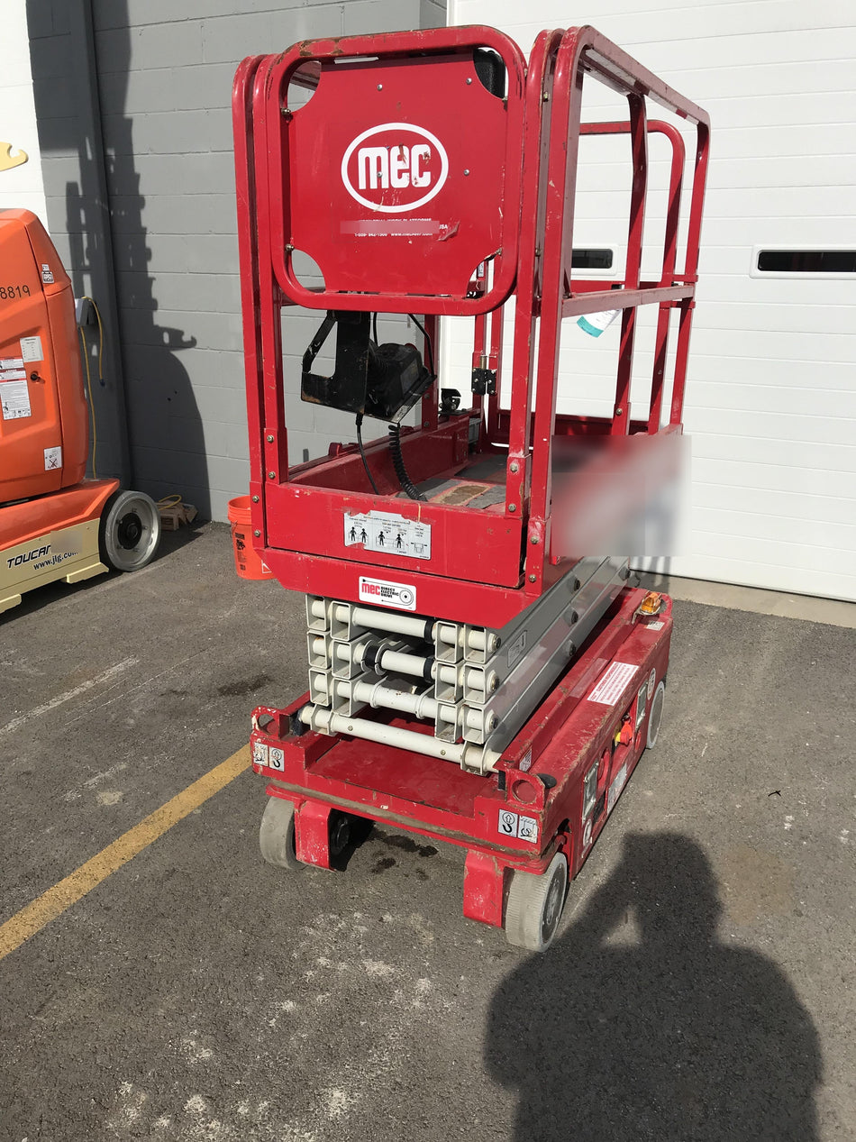 2017 MEC 1330SE 13' Scissor Lift w/2 Year Full Extended Warranty