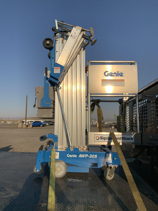 2020 GENIE AWP-30S