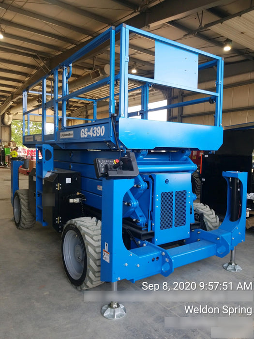 2020 GENIE GS-4390 RT