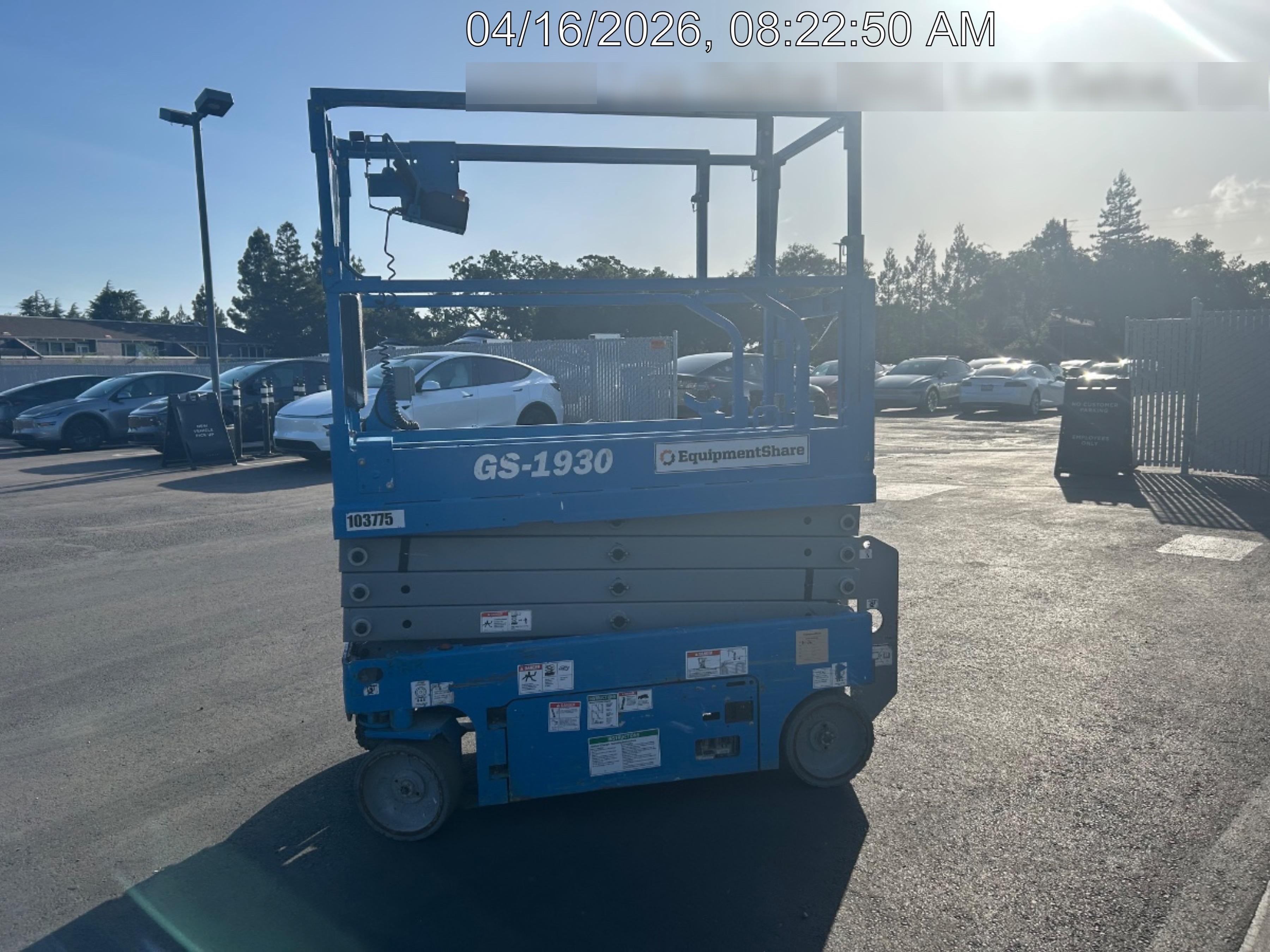 2020 Genie GS-1930 Solid Non Marking Tires, Beacon, Folding rails with half height swing gate, 800W Inverter