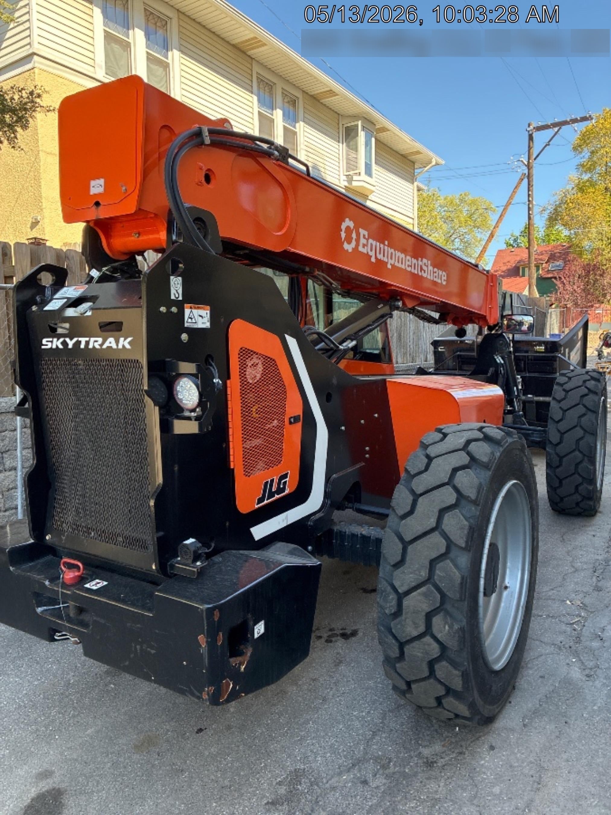 2024 SKYTRAK 8042