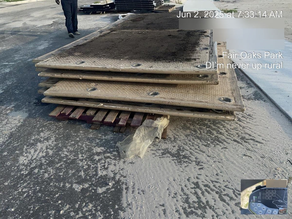 2020 MEGADECK 103635 Mat