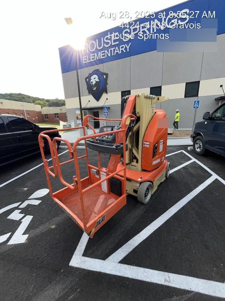 2022 JLG 26E