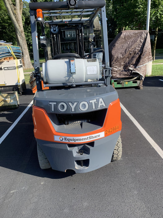 2022 TOYOTA 50-8FGU25