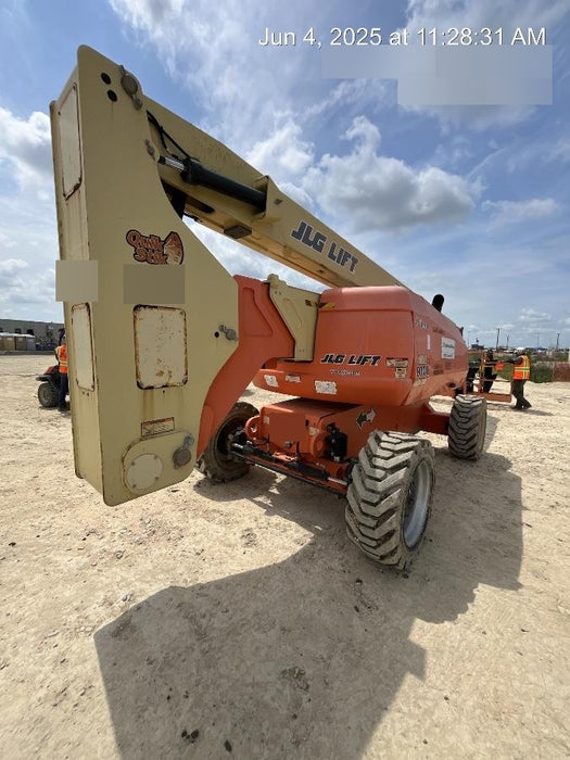 2020 JLG 800AJ