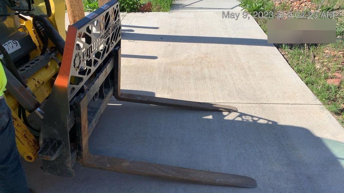 2022 PALADIN 48" Pallet Forks - Paladin