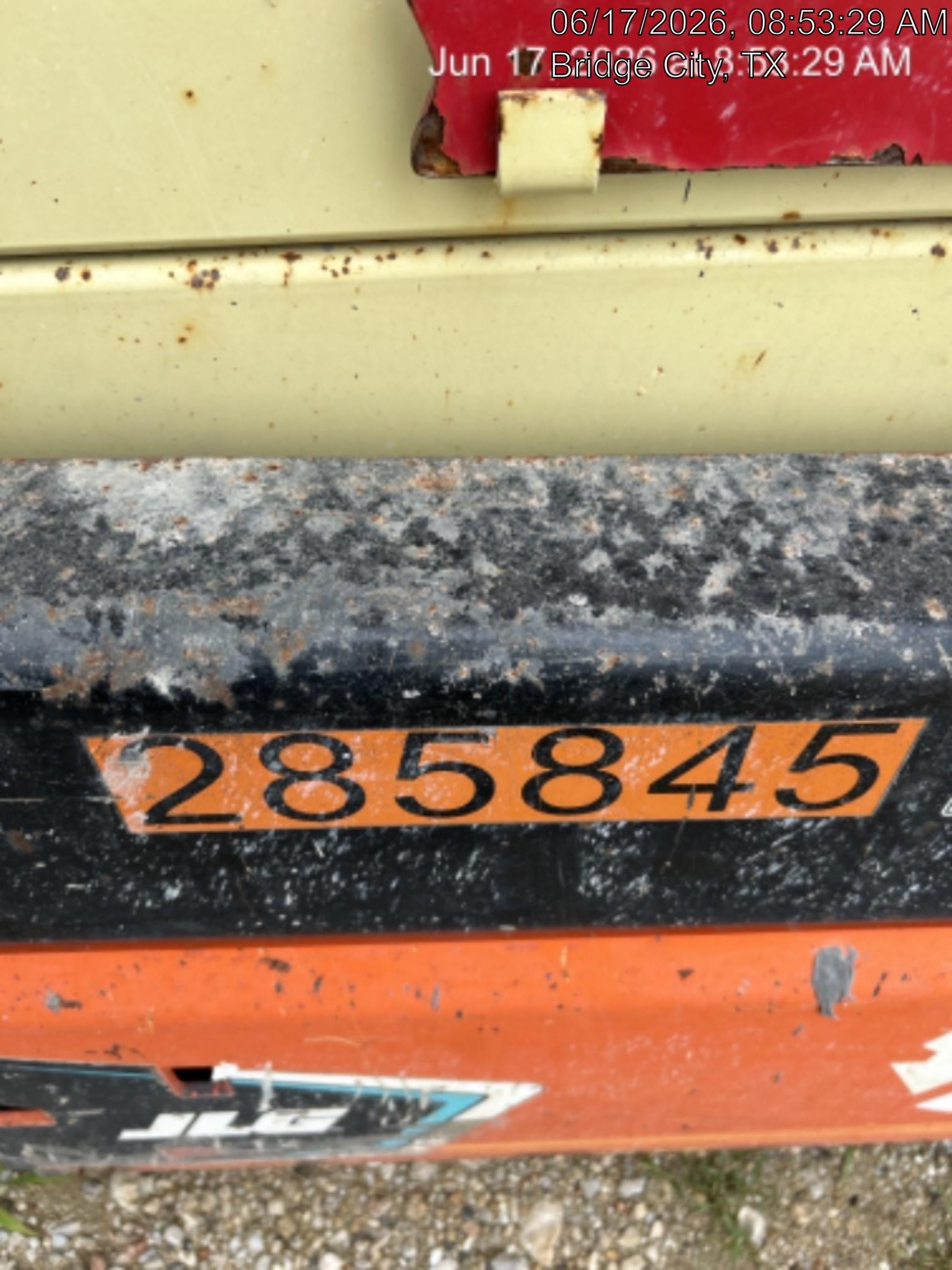 2022 JLG ES1932