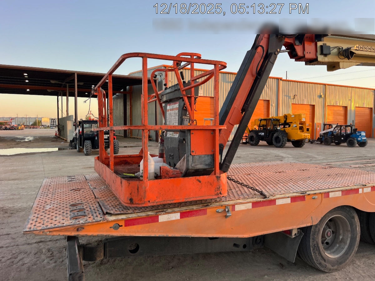 2019 JLG 860SJ