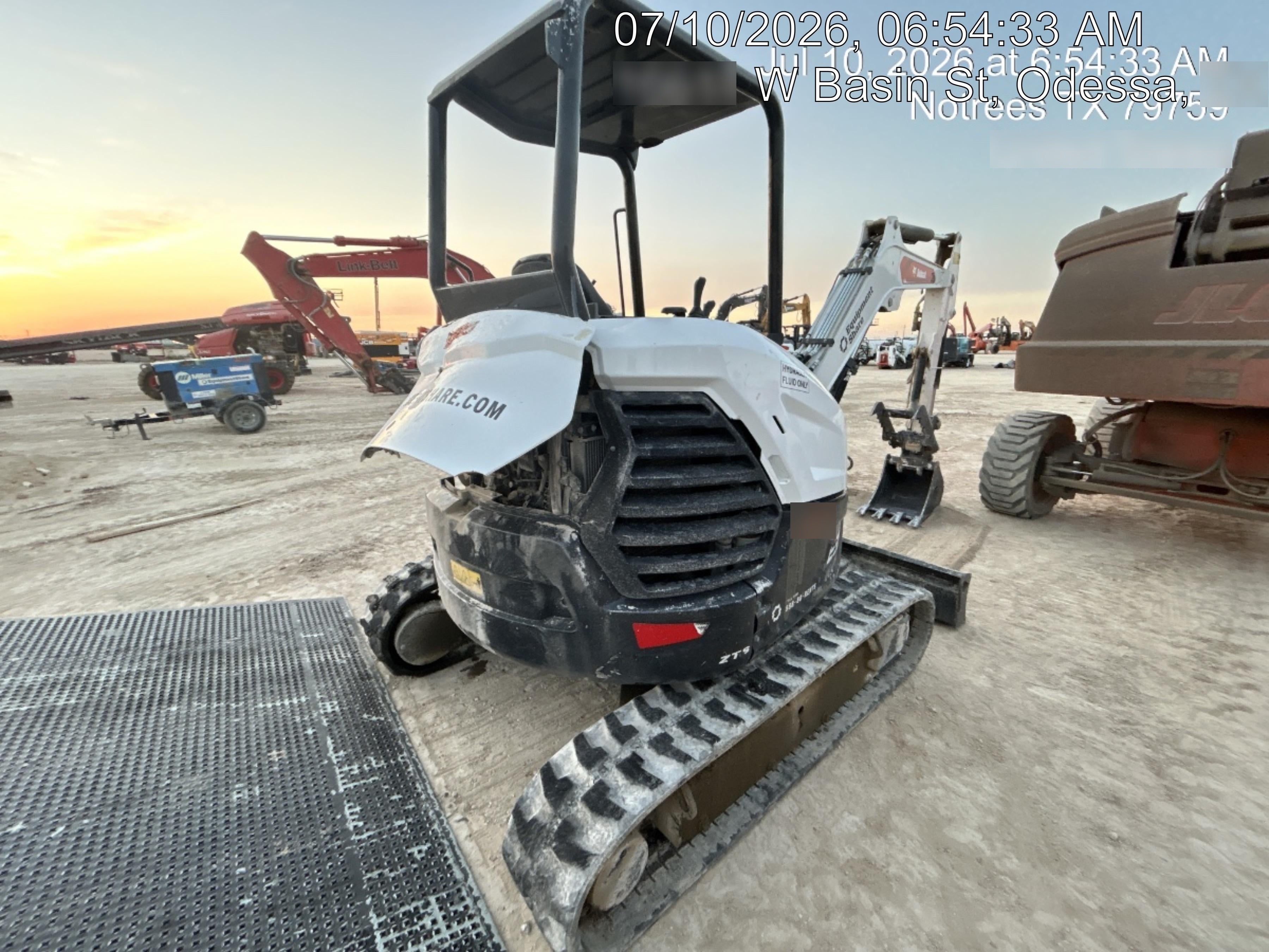 2025 JLG 519