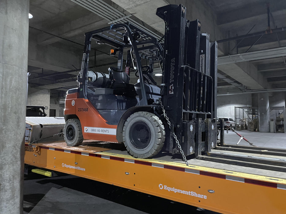 2022 TOYOTA 50-8FGU25