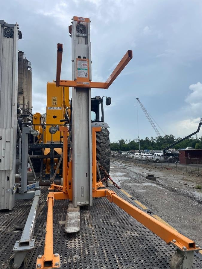 2019 GENIE SLC-24