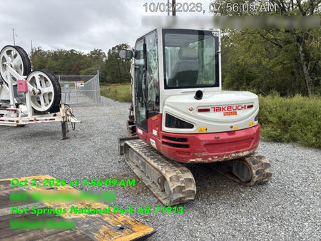 2022 TAKEUCHI TB250-2CR