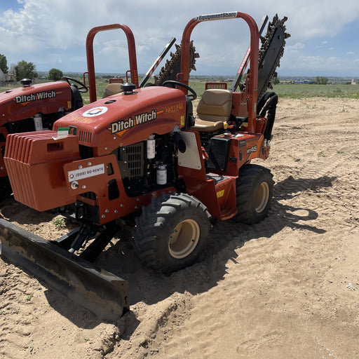 2022 DITCH WITCH RT45A