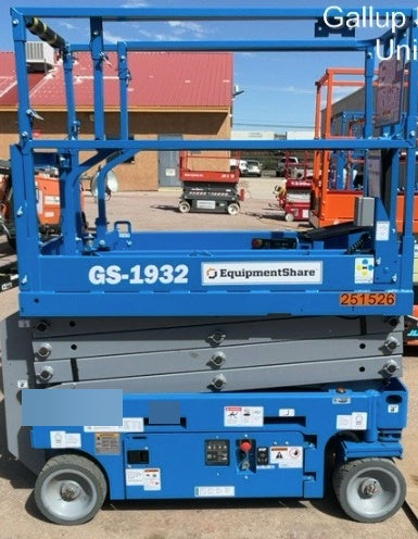 2022 GENIE GS-1932