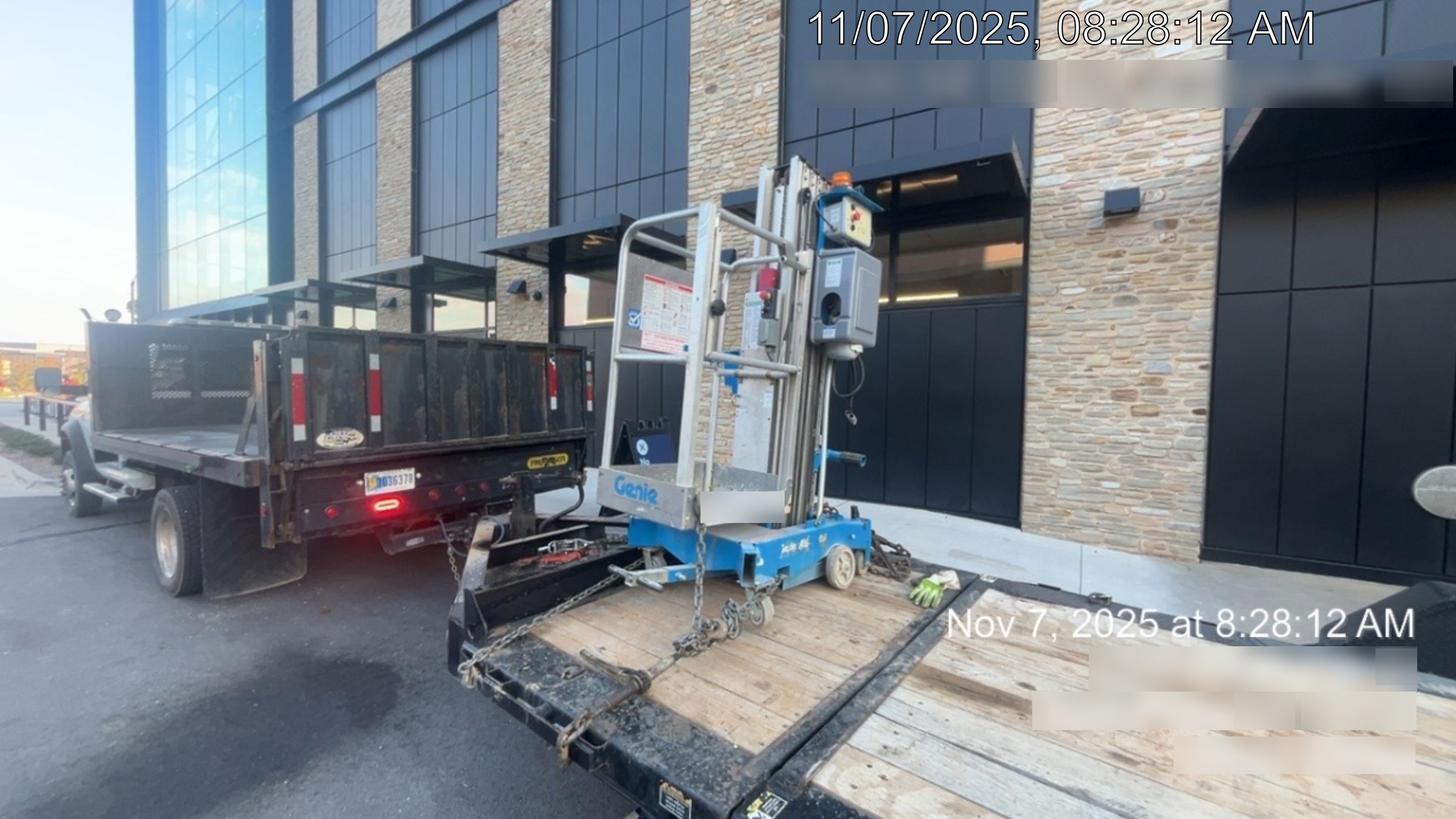 2020 GENIE AWP-30S