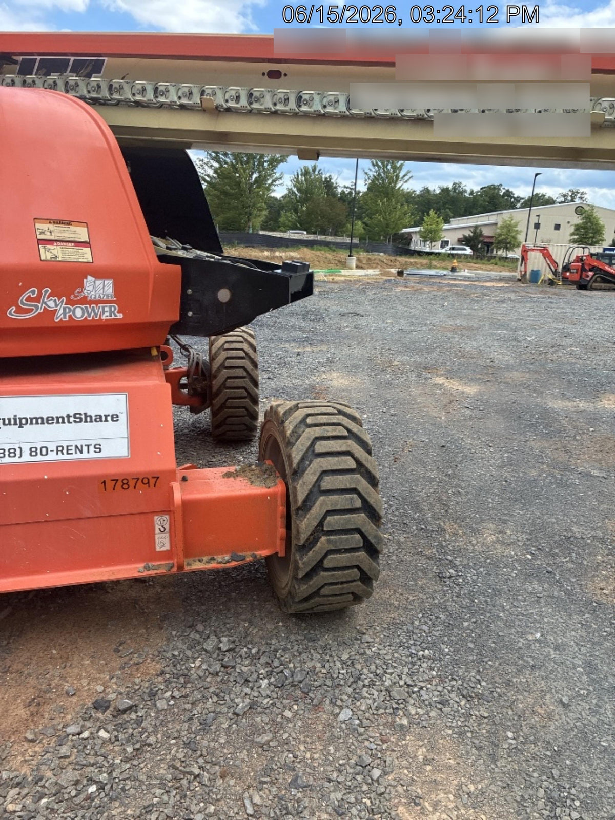 2021 JLG 660SJ