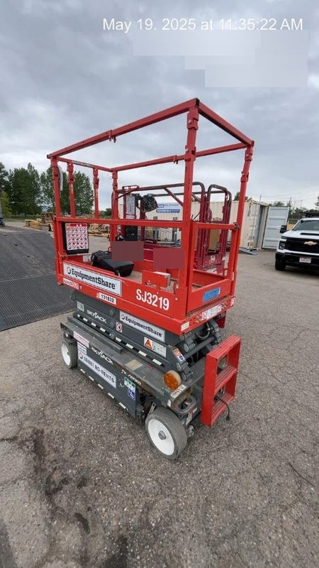 2021 SKYJACK SJ3219