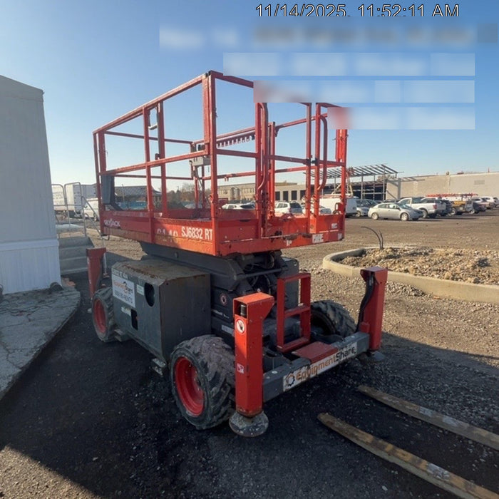 2017 SKYJACK SJ6832 RT