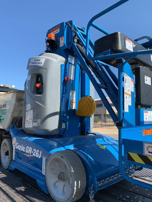 2020 GENIE GR-26J
