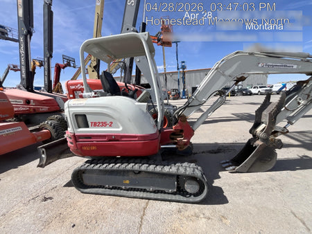 2022 TAKEUCHI TB235-2R
