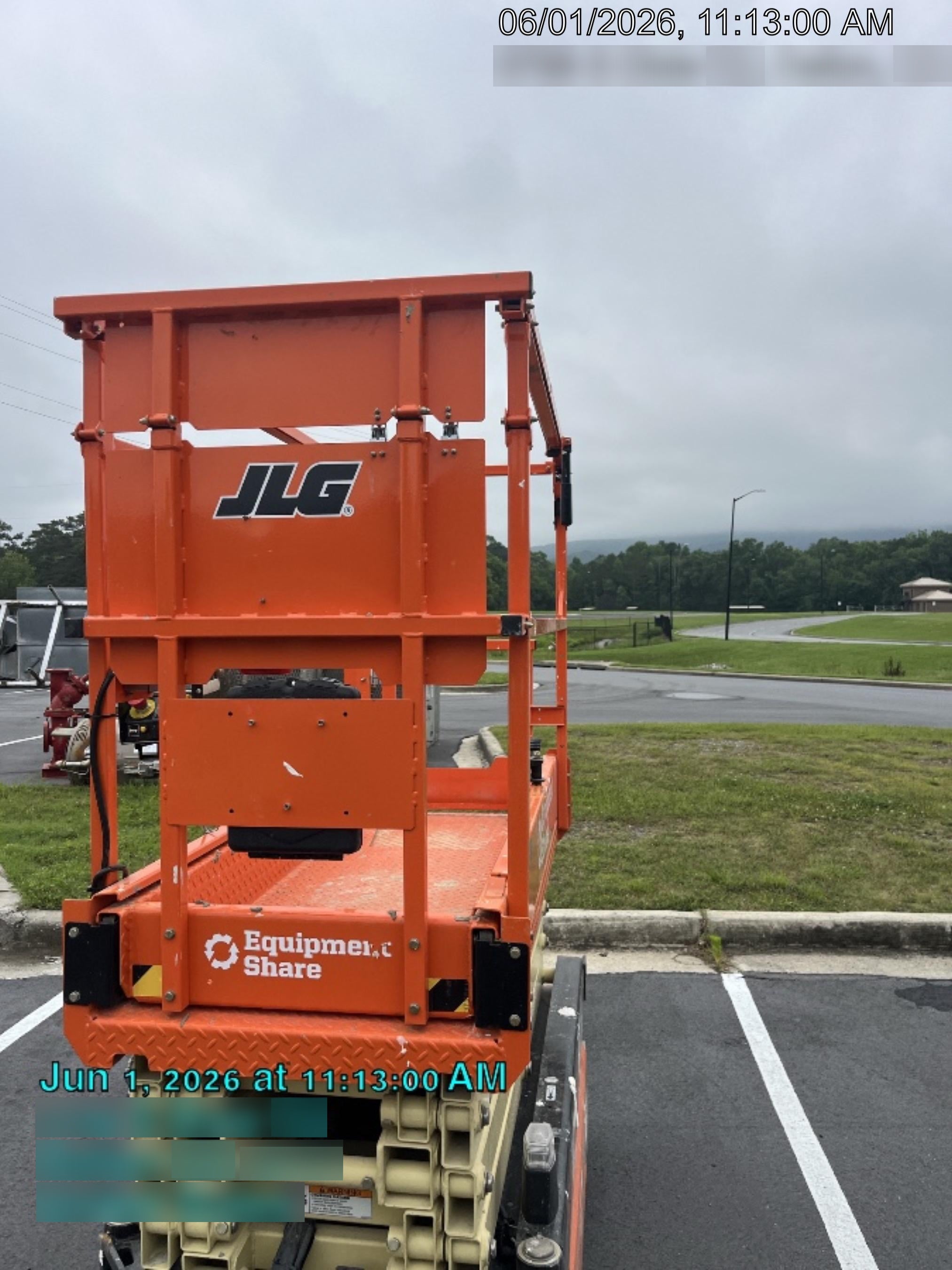 2025 JLG ES1932