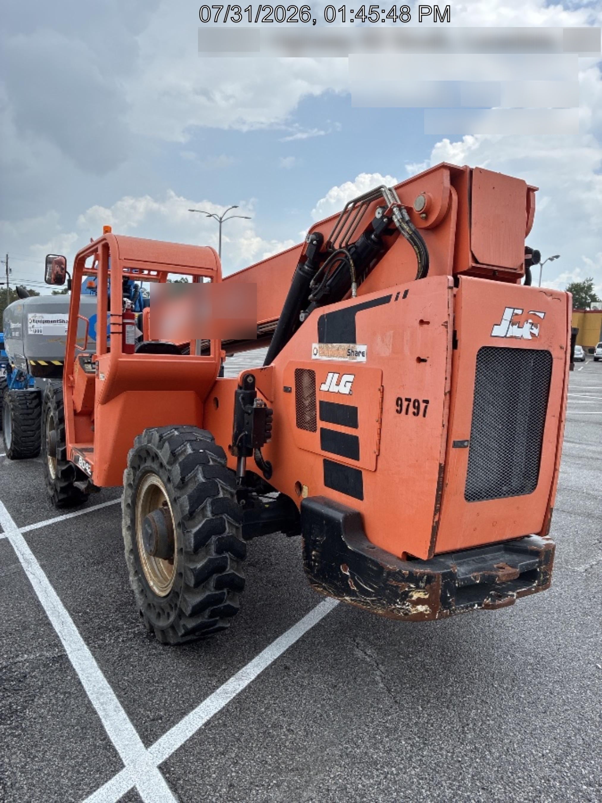 2018 SKYTRAK 8042