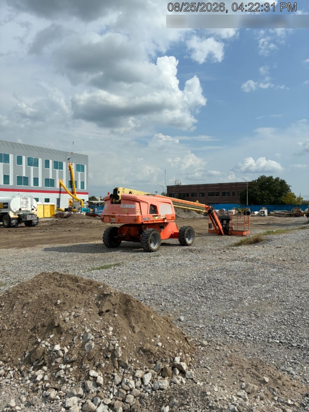 2019 JLG 660SJ
