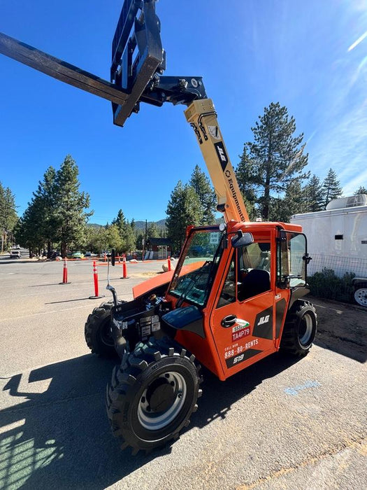 2025 JLG 519