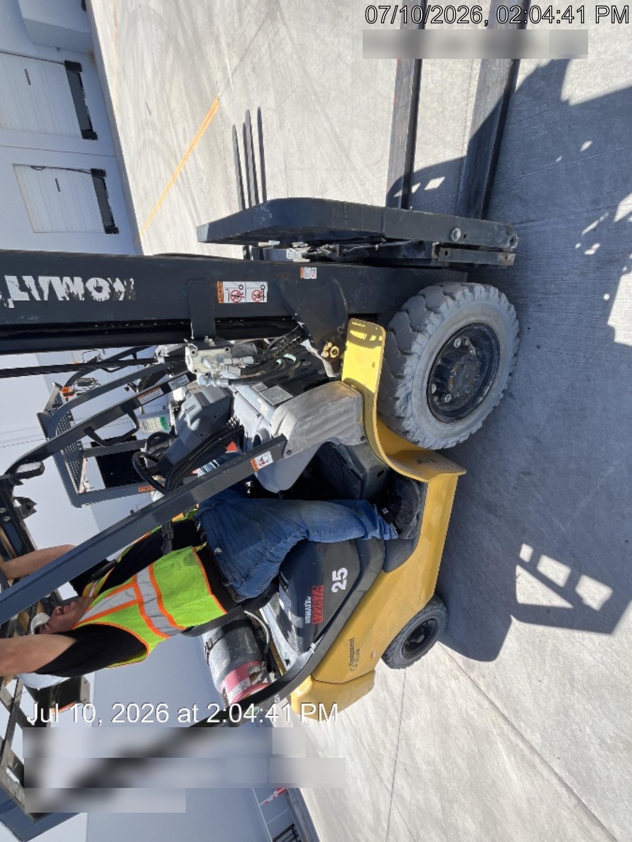 2020 KOMATSU FG25T-16