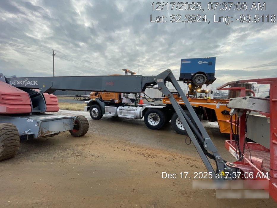 2017 SKYJACK SJ45T+