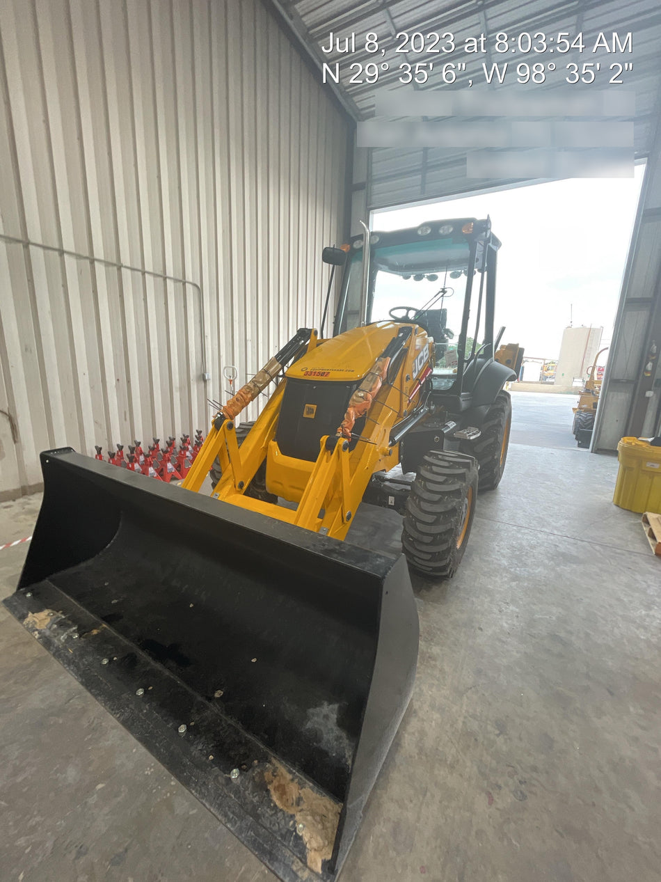 2023 JCB 3CX-14