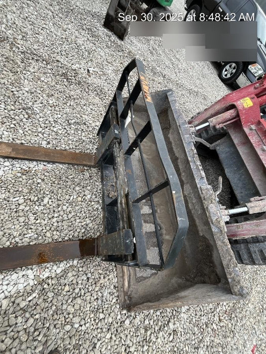 2024 ARROW MATERIAL HANDLING 24" Pallet Fork Frame