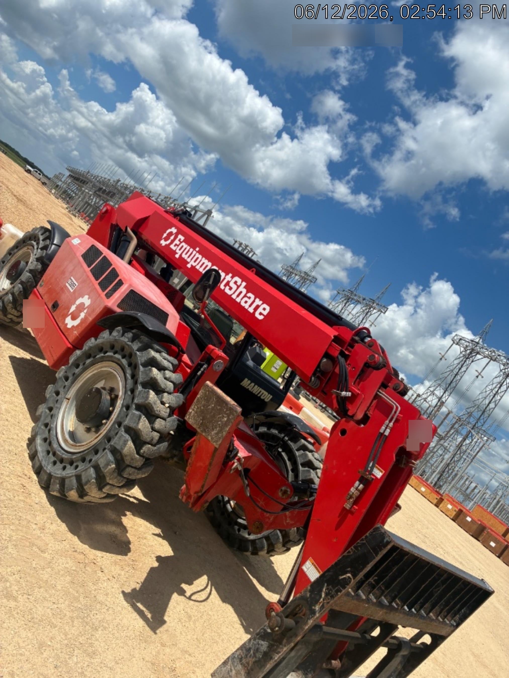 2022 MANITOU MTA12055