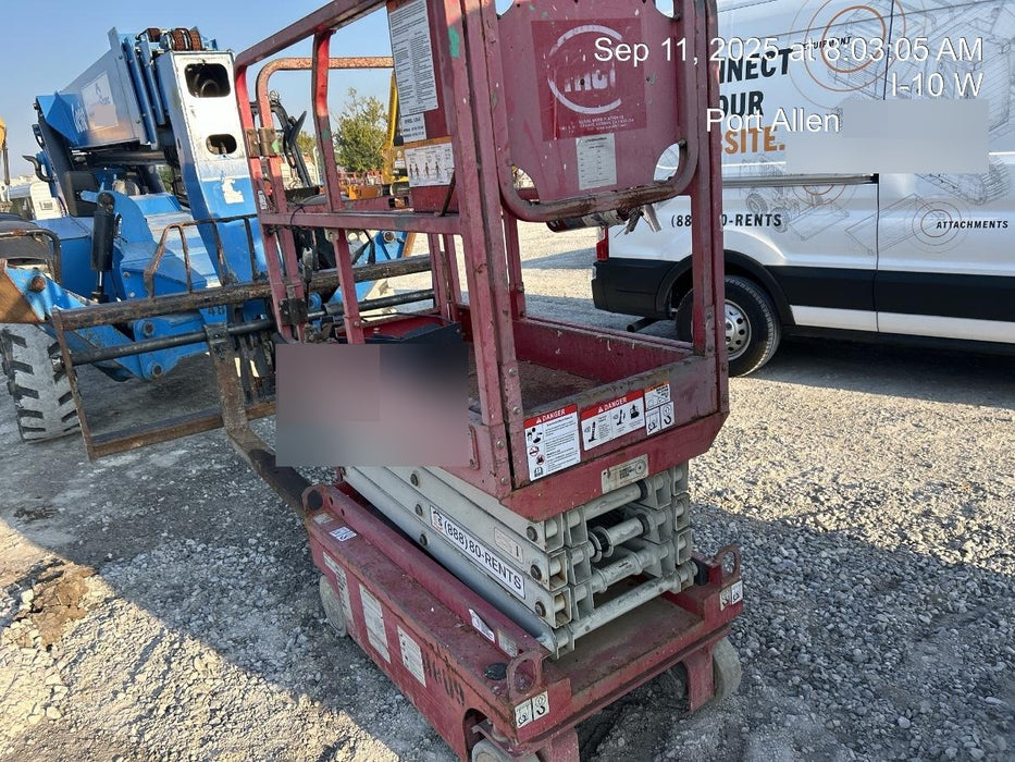 2017 Genie GTH-1056 Open Cab, Solid Tires