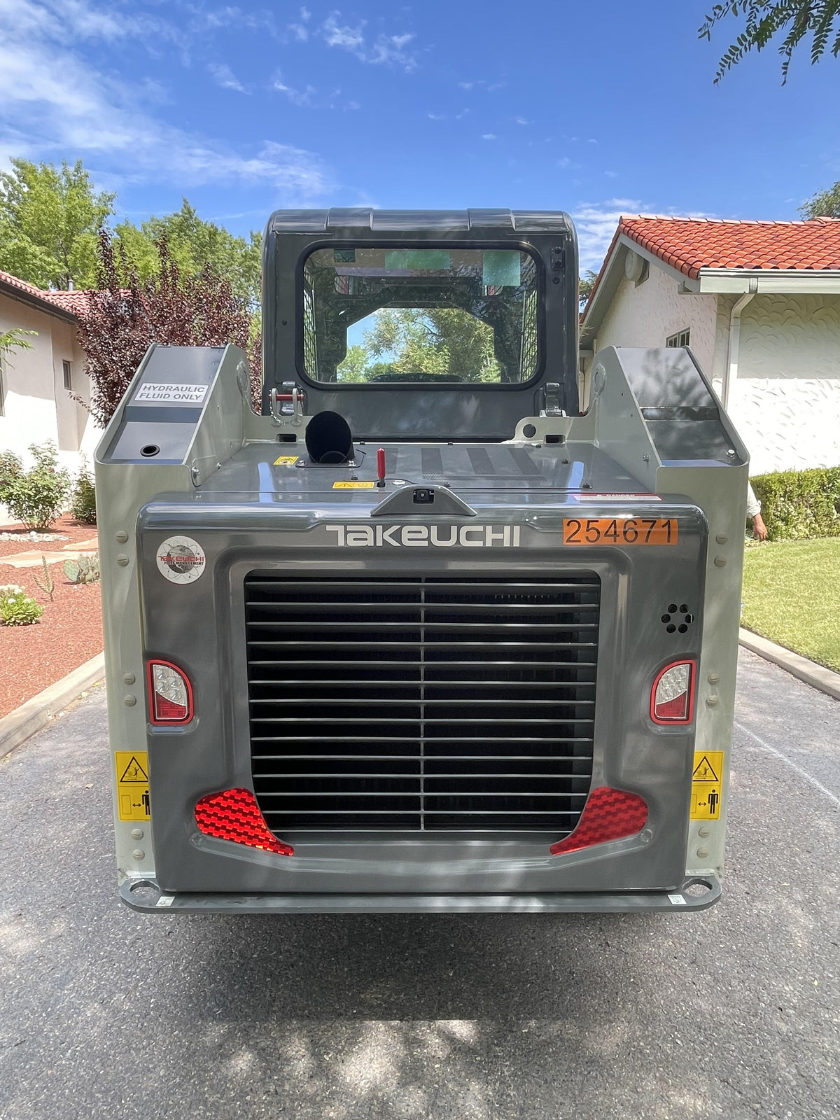 2022 TAKEUCHI TL8R2-R